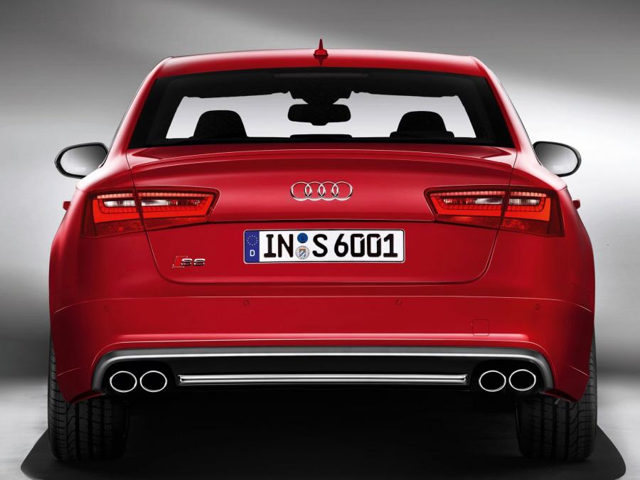  Audi S6 Sedan (4G, C7) 2012 года  (WW) (фото 6 из 30)